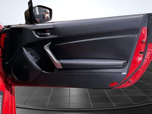 Used 2013 Scion FR-S RWD image 23