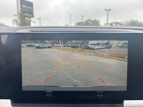 Used 2023 Chevrolet Silverado 1500 LT w/ Protection Package image 18