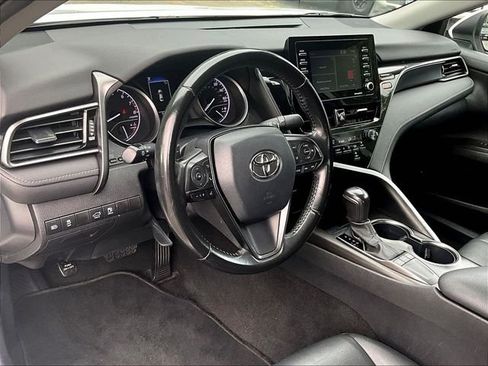 Used 2023 Toyota Camry SE FWD image 14