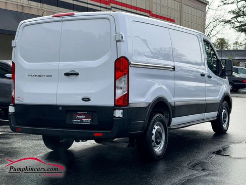 Used 2021 Ford Transit 250 Low Roof image 3