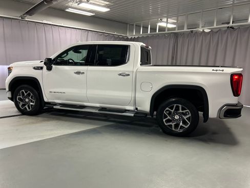 New 2026 GMC Sierra 1500 SLT w/ SLT Premium Plus Package image 4
