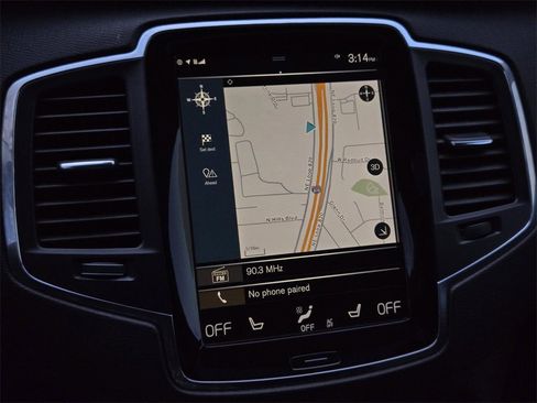 Used 2020 Volvo XC90 T6 Momentum image 24