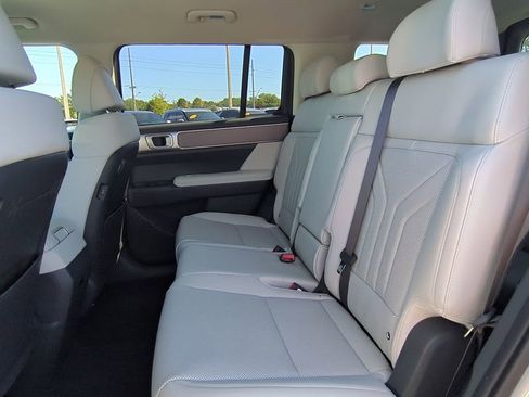 New 2026 Hyundai Santa Fe SEL image 17