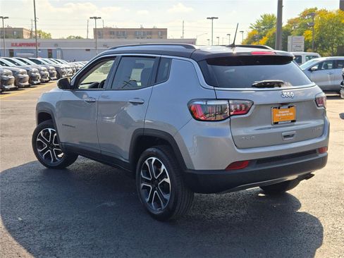 Certified 2022 Jeep Compass Limited image 16