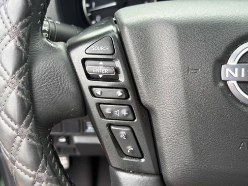 Used 2024 Nissan Frontier SV w/ SV Convenience Package AWD/4WD image 25