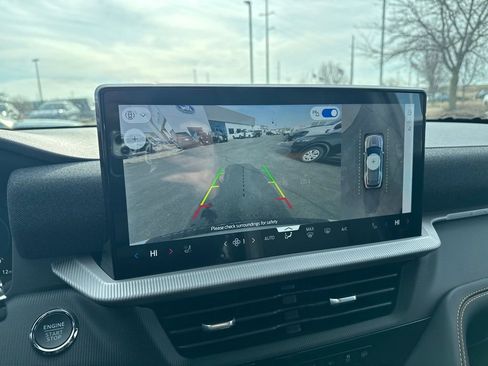 New 2026 Ford Explorer Tremor w/ Tremor Convenience Package image 22