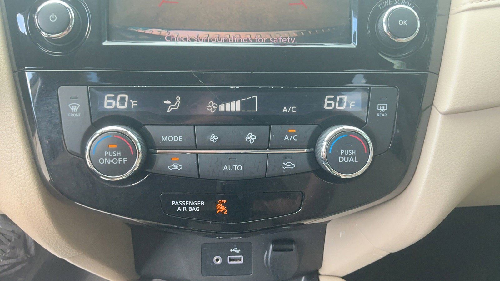 Used 2019 Nissan Rogue SV FWD image 27