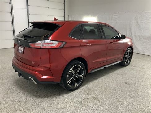 Used 2020 Ford Edge ST w/ Equipment Group 401A image 5