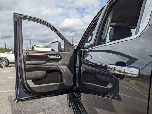 Used 2024 GMC Sierra 2500 Denali w/ Denali Reserve Package image 65