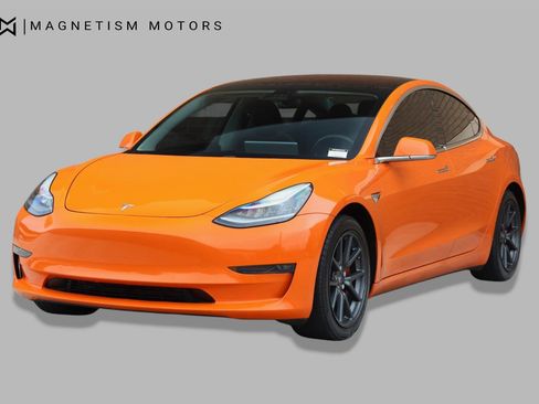 Used 2018 Tesla Model 3 Long Range RWD image 6