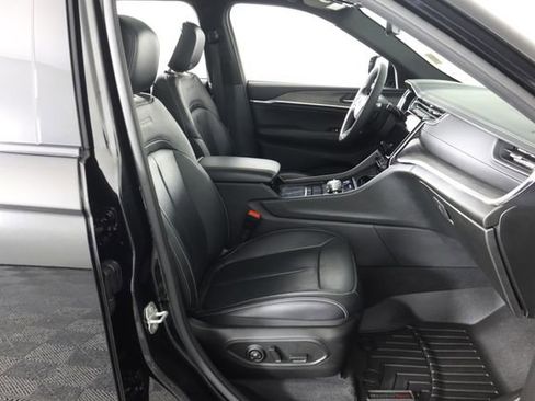 Used 2023 Jeep Grand Cherokee L Overland image 71