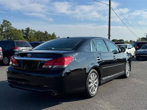 Used 2011 Toyota Avalon Limited FWD image 8