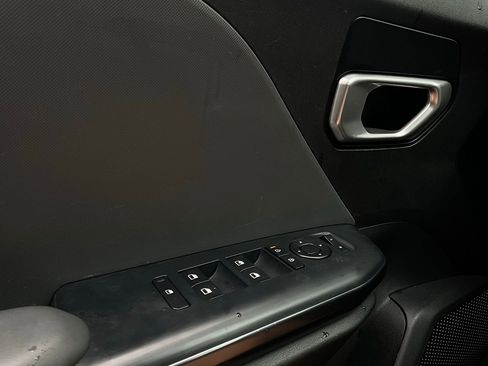 Used 2025 Kia K4 LXS image 20
