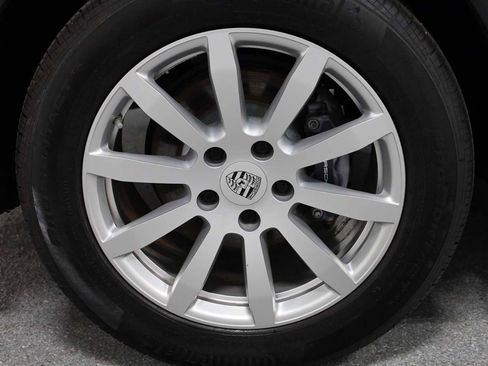 Used 2022 Porsche Cayenne image 37