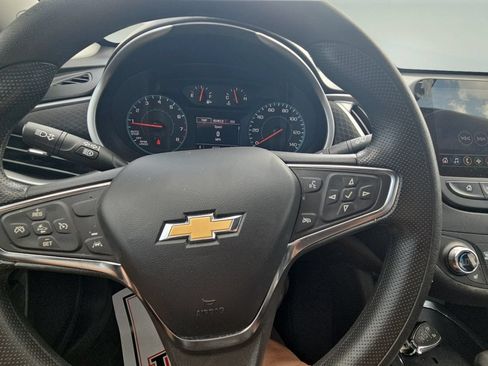 Used 2024 Chevrolet Malibu LT FWD image 14