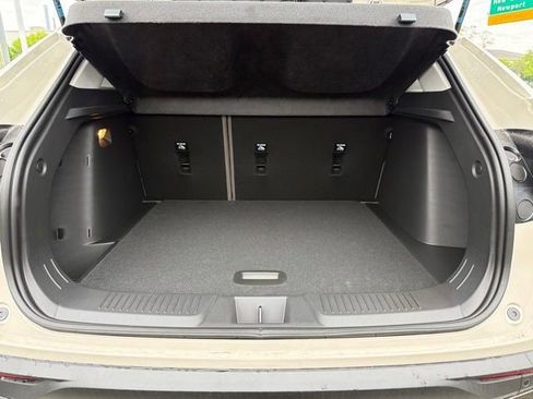 New 2026 Chevrolet Trax ACTIV w/ Sunroof Package FWD image 7