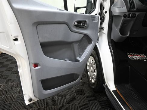 Used 2015 Ford Transit 150 130 Low Roof RWD image 18