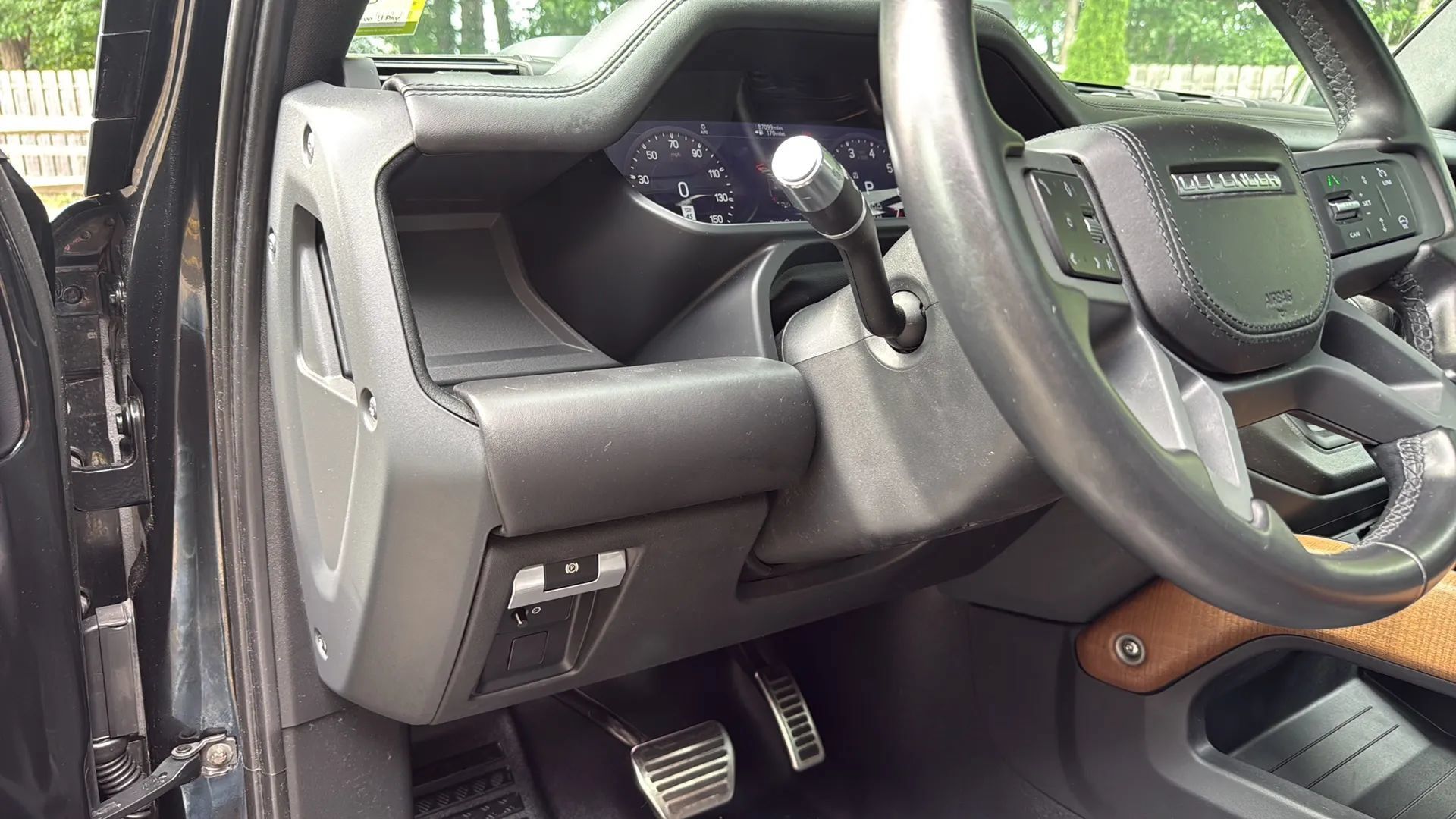 Used 2020 Land Rover Defender 110 X AWD/4WD image 38