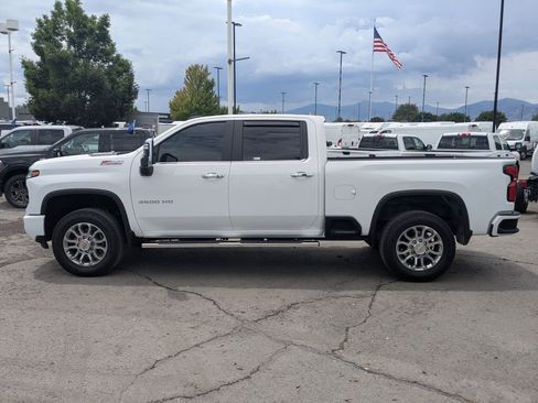Used 2025 Chevrolet Silverado 3500 LT w/ Z71 Chrome Sport Edition AWD/4WD image 10