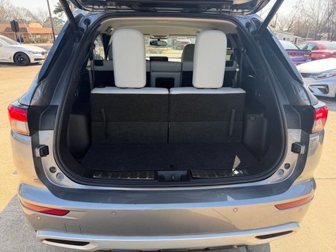 Used 2022 Mitsubishi Outlander SEL image 14