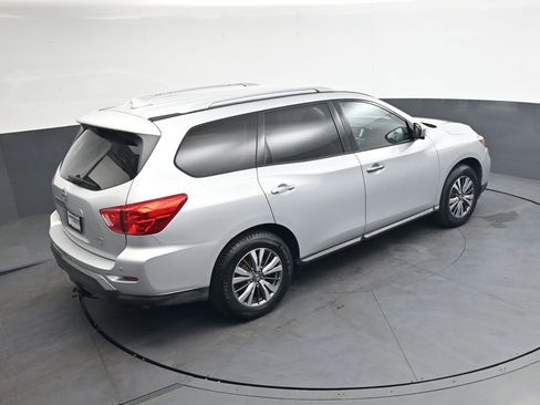 Used 2020 Nissan Pathfinder SL AWD/4WD image 36