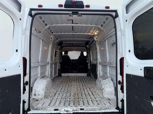 Used 2020 RAM ProMaster 2500 image 14
