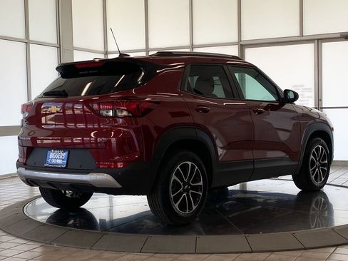 Certified 2024 Chevrolet TrailBlazer LT w/ Convenience Package image 8