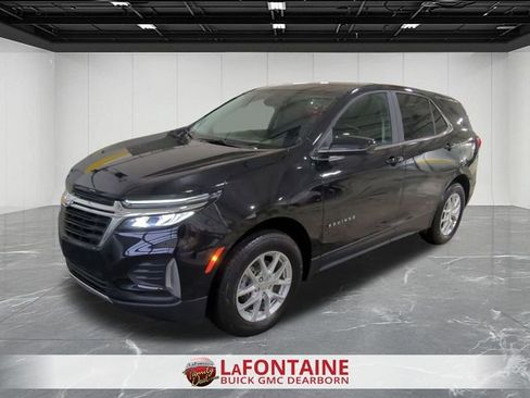 Used 2024 Chevrolet Equinox LT w/ LPO, Floor Liner Package image 4