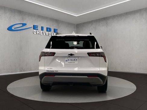 New 2026 Chevrolet Equinox LT w/ Midnight Edition image 4