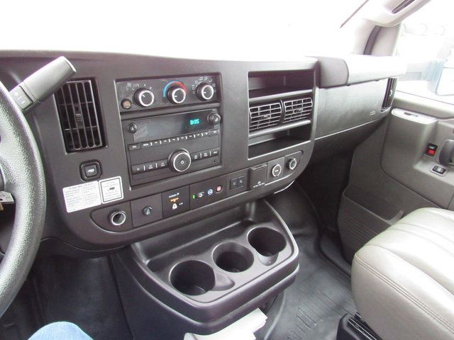 Used 2021 GMC Savana 3500 Extended w/ Power Convenience Package RWD image 29