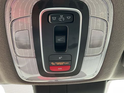 Used 2025 Hyundai Elantra SEL image 20