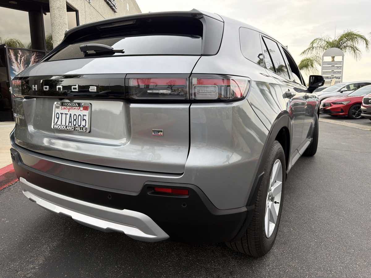 Used 2025 Honda Prologue Eco image 5
