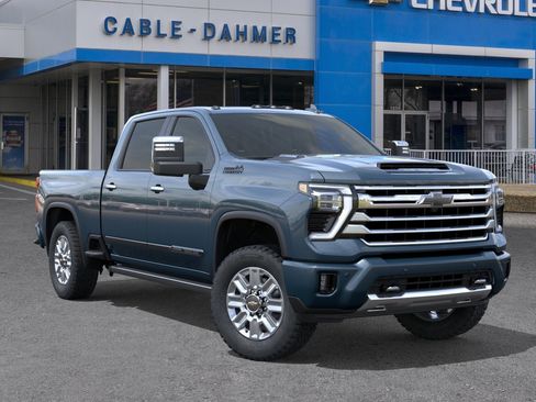 New 2026 Chevrolet Silverado 2500 High Country w/ High Country Premium Package AWD/4WD image 7