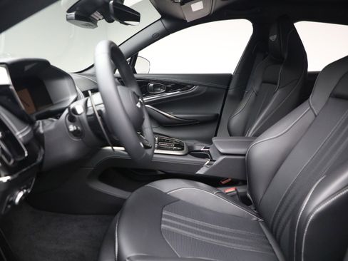 New 2026 Aston Martin DBX 707 image 15