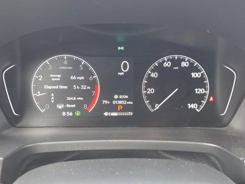Used 2025 Honda Pilot Touring image 17