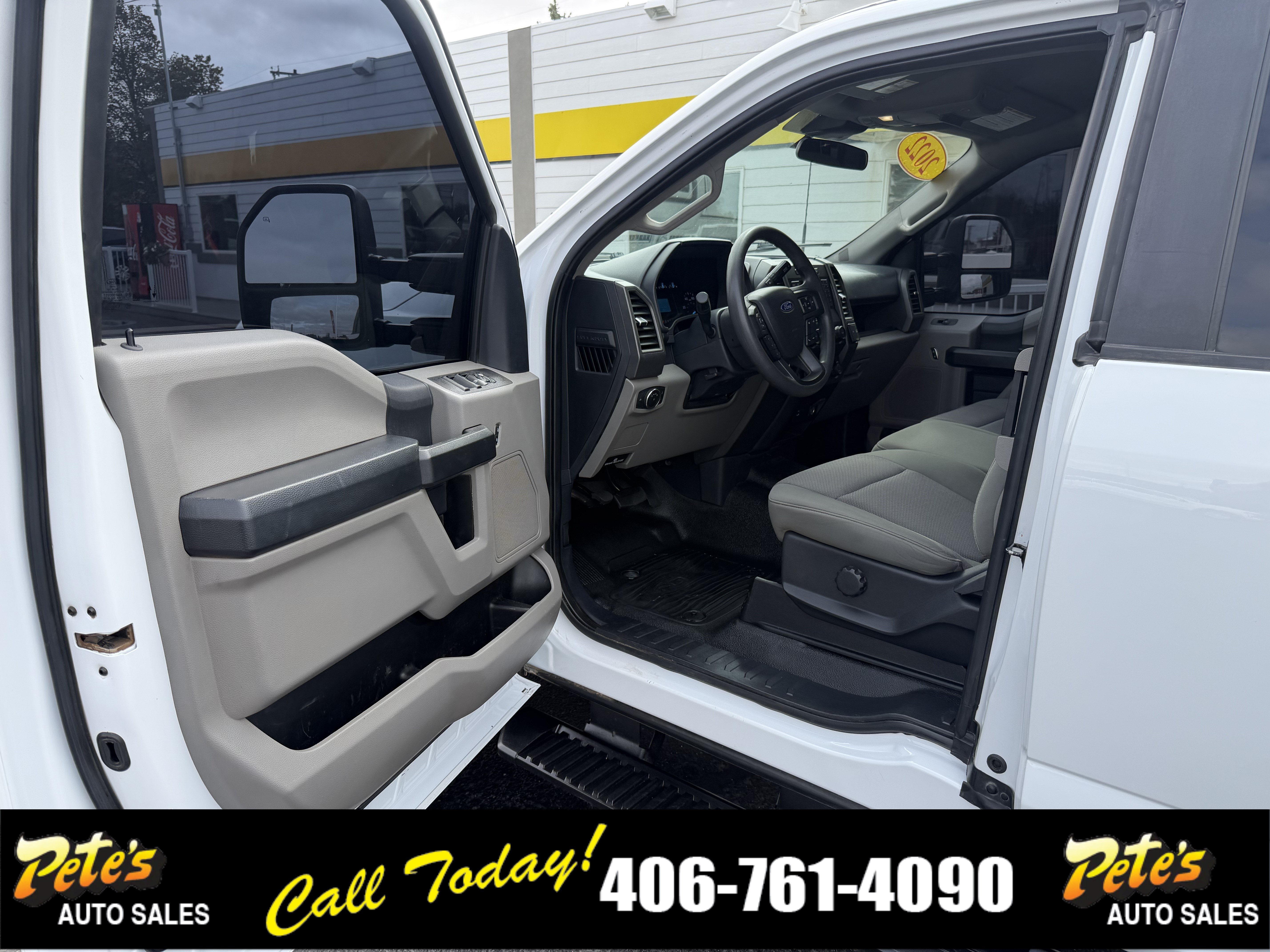 Used 2022 Ford F350 XL w/ Power Equipment Group AWD/4WD image 24