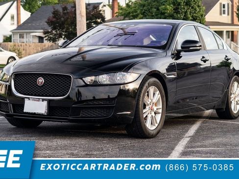 Used 2018 Jaguar XE Premium AWD/4WD image 1