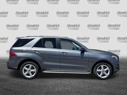 Used 2018 Mercedes-Benz GLE 350 4MATIC image 3