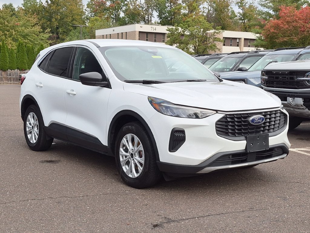 Certified 2023 Ford Escape Active AWD/4WD image 16