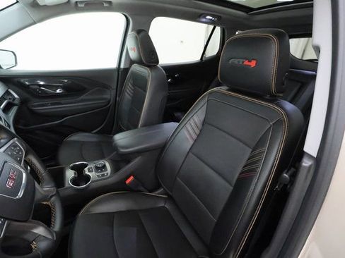 Used 2023 GMC Terrain AT4 w/ Infotainment Package II image 10