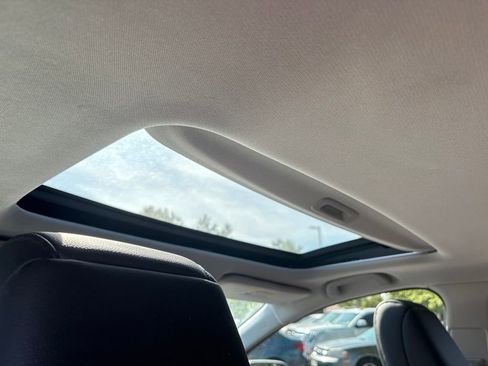 Used 2018 Acura RDX AWD image 19