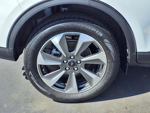 Used 2023 Ford Escape Platinum AWD/4WD image 29