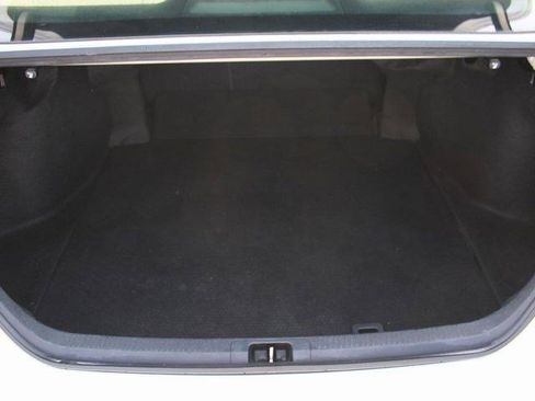 Used 2021 Toyota Camry LE image 14