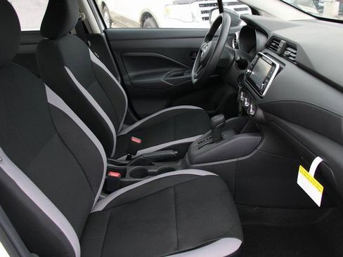 New 2025 Nissan Versa S w/ Trunk Package image 32