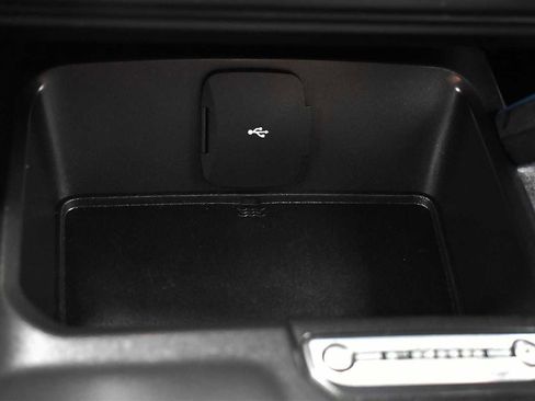 Used 2023 Ford Bronco Wildtrak image 29