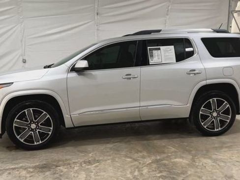 Used 2019 GMC Acadia Denali FWD image 9