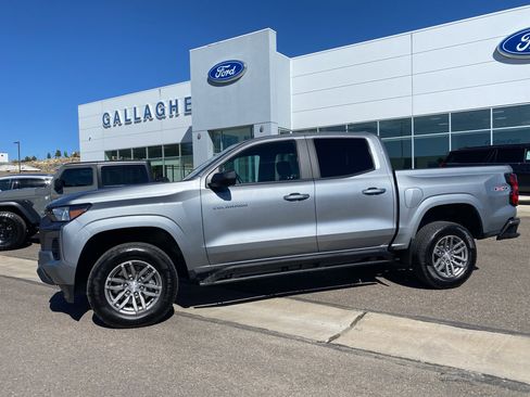 Used 2023 Chevrolet Colorado LT w/ LT Convenience Package II image 25