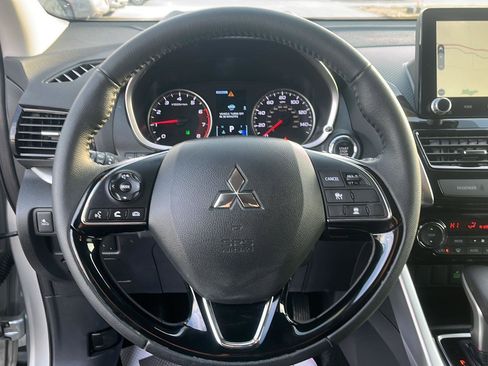 Used 2025 Mitsubishi Eclipse Cross SE image 13