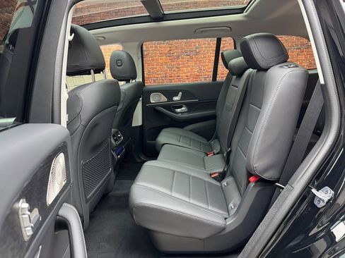 New 2026 Mercedes-Benz GLS 450 GLS 450 image 24