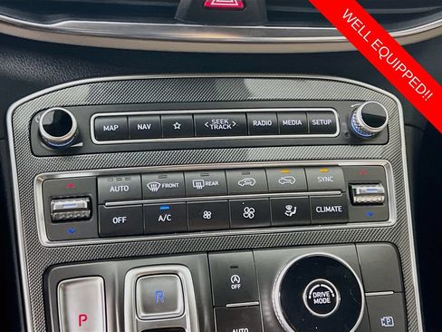 Used 2023 Hyundai Santa Fe SEL FWD image 16